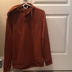 Bass sweater, unique color in size medium mens.